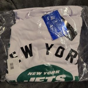 NWT. Starter Jets T-Shirt